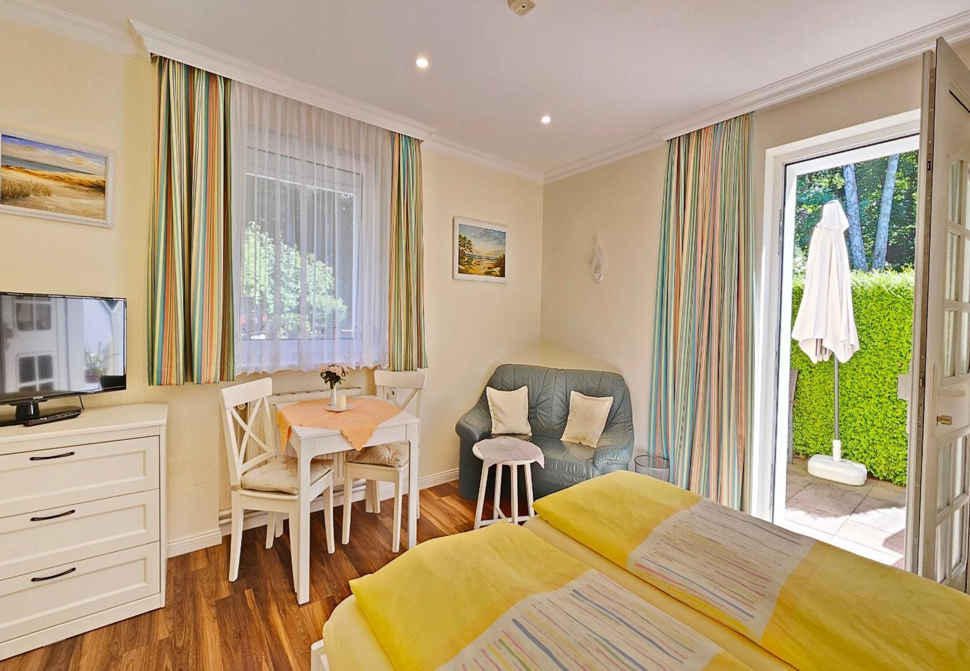 Haus Am Wald Appartement Heringsdorf  Buitenkant foto
